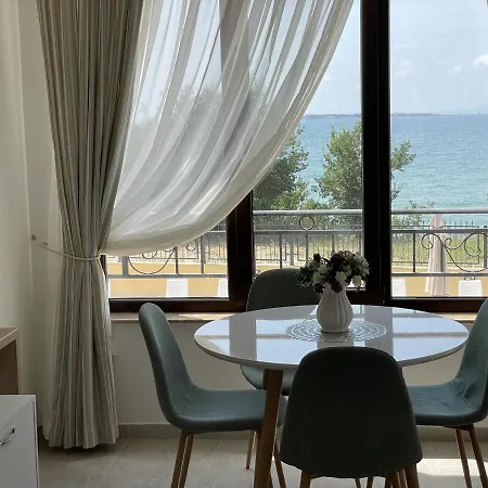 Horizon Katrina - Sea Line & Access Apartamento