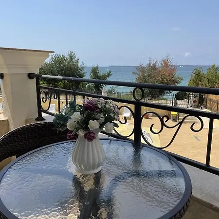 Horizon Katrina - Sea Line & Access Apartamento Sveti Vlas
