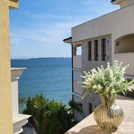 Horizon Katrina - Sea Line & Access *