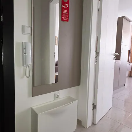 Horizon Katrina - Sea Line & Access Apartamento *