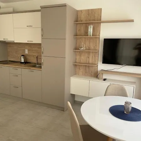 Horizon Katrina - Sea Line & Access Свети Влас