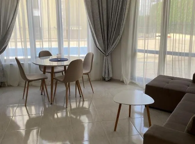 Horizon Katrina - Sea Line & Access